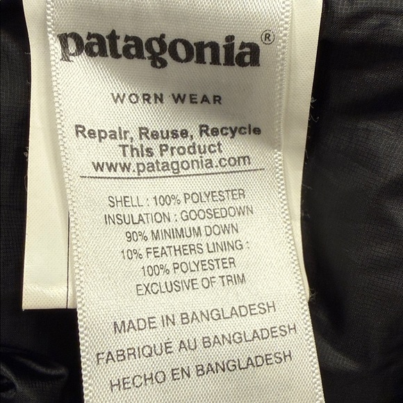 Patagonia Women’s Nano Puff Jacket - Picture 4 of 6